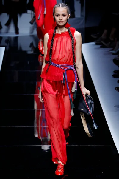 Look 57
